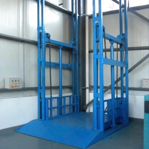 Thang máy hàng công nghiệp 02